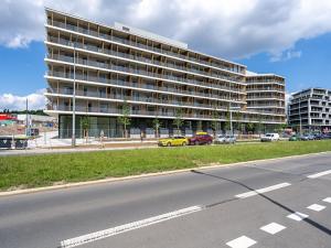 Pronájem bytu 3+kk, Praha - Malešice, Počernická, 84 m2