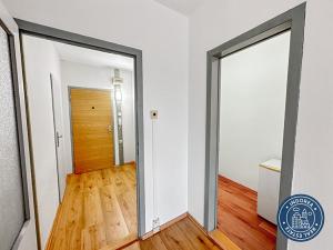 Prodej bytu 1+kk, Praha - Modřany, Vitošská, 30 m2
