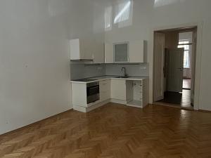 Prodej bytu 3+kk, Praha - Vinohrady, U Kanálky, 81 m2