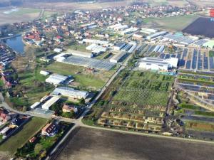 Prodej pozemku pro komerční výstavbu, Přerov nad Labem, 6243 m2