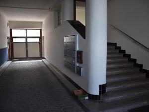 Prodej garáže, Praha - Holešovice, Jankovcova, 90 m2