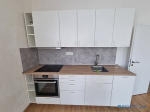 Pronájem bytu 2+kk, Náchod, Na Letné, 64 m2