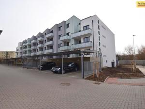 Prodej bytu 2+kk, Praha - Uhříněves, Františka Diviše, 55 m2