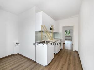 Prodej bytu 4+1, Klatovy, Sídliště U Pošty, 81 m2