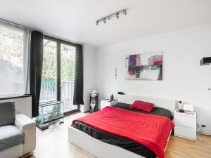 Prodej bytu 1+kk, Praha - Smíchov, Radlická, 37 m2