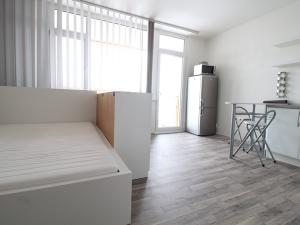 Prodej bytu 1+kk, Praha - Kamýk, Otradovická, 33 m2