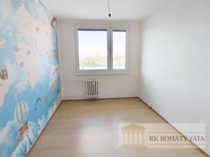 Prodej bytu 2+kk, Praha - Petrovice, Kurčatovova, 43 m2