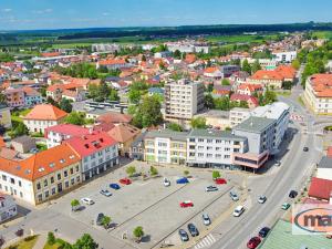 Prodej rodinného domu, Holice, náměstí T. G. Masaryka, 613 m2