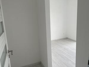 Pronájem bytu 3+kk, Karlovy Vary, Dubová, 77 m2