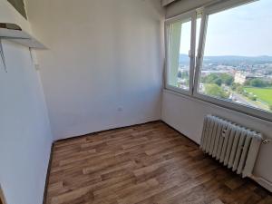 Pronájem bytu 2+kk, Ústí nad Labem, U Panského dvora, 34 m2