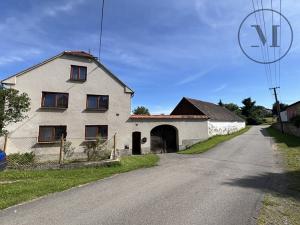 Prodej zemědělské usedlosti, Strunkovice nad Volyňkou, 1204 m2