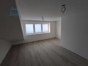 Prodej bytu 3+kk, Rosice, Lesní, 92 m2