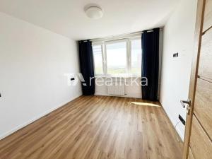 Pronájem bytu 4+1, Karviná, Flemingova, 82 m2