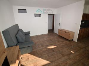 Pronájem bytu 1+1, Chrudim, Fibichova, 42 m2