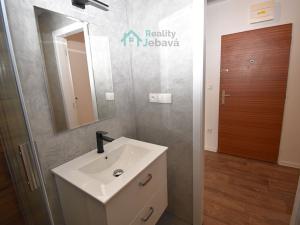 Pronájem bytu 1+1, Chrudim, Fibichova, 42 m2