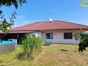 Prodej rodinného domu, Lutopecny, 206 m2