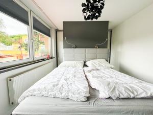 Pronájem bytu 4+1, Praha - Smíchov, U Klimentky, 89 m2