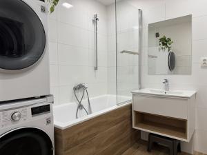 Prodej bytu 3+kk, Praha - Horní Měcholupy, Janovská, 64 m2