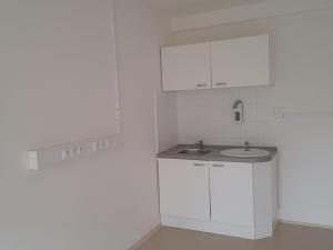 Pronájem ordinace, Praha - Braník, Roškotova, 42 m2