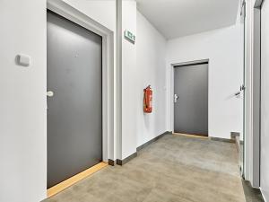 Prodej bytu 3+kk, Karlovy Vary, Dubová, 71 m2