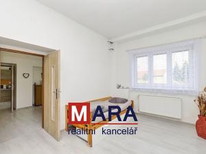 Prodej vícegeneračního domu, Dolany, 250 m2