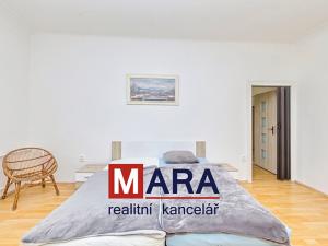 Prodej vícegeneračního domu, Dolany, 250 m2