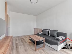 Pronájem bytu 1+1, Frýdek-Místek, Lískovecká, 32 m2