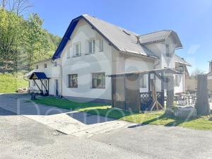 Prodej apartmánu, Lipová-lázně, 420 m2