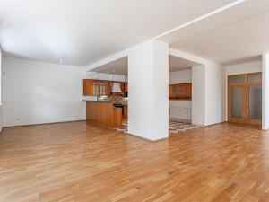 Pronájem bytu 5+kk, Praha - Smíchov, U Plátenice, 226 m2