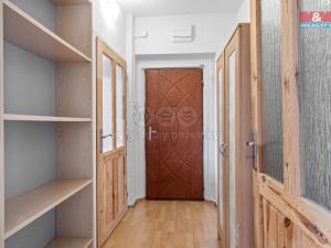 Pronájem bytu 1+kk, Kladno - Švermov, Svojsíkova, 27 m2