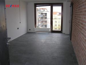 Pronájem atypického bytu, Praha - Holešovice, V Háji, 168 m2