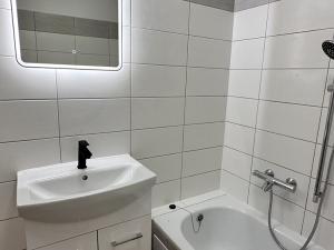 Pronájem bytu 1+kk, Jablonec nad Nisou, Nerudova, 34 m2