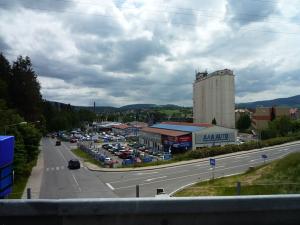 Pronájem komerčního pozemku, Liberec, Tanvaldská, 1000 m2