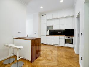 Prodej bytu 3+kk, Praha - Vinohrady, Chodská, 90 m2