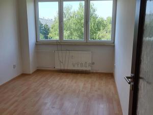 Pronájem bytu 2+kk, Ostrava, Adamusova, 36 m2