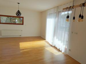 Pronájem bytu 2+kk, Praha - Bohnice, Pekařova, 78 m2