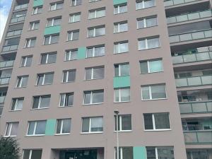 Prodej bytu 2+kk, Praha - Horní Měcholupy, Boloňská, 42 m2