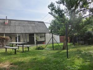 Prodej rodinného domu, Babice, 480 m2