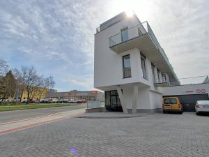 Prodej bytu 2+kk, Praha - Řepy, Hofbauerova, 66 m2