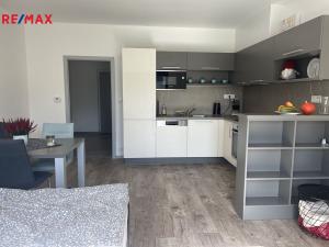 Pronájem bytu 1+kk, Blansko, nám. Svobody, 37 m2