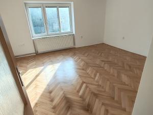 Pronájem bytu 1+1, Lanškroun, B. Smetany, 51 m2