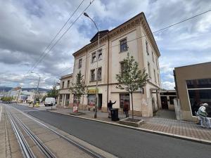 Prodej obchodního prostoru, Liberec - Liberec III-Jeřáb, 1. máje, 50 m2