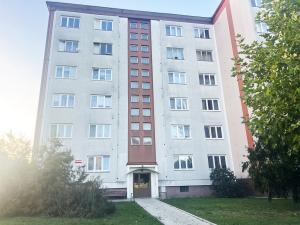 Prodej bytu 2+kk, Kralupy nad Vltavou - Lobeček, nám. Mládežníků, 38 m2