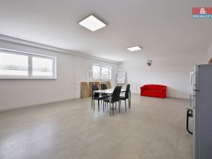 Prodej obchodního prostoru, Zbraslavice, 1381 m2