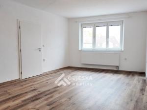 Pronájem bytu 3+kk, Boskovice, Masarykovo náměstí, 86 m2