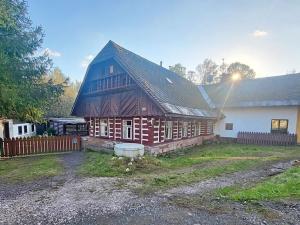 Pronájem rodinného domu, Pecka, 300 m2