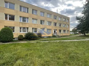 Prodej bytu 3+1, Žebrák, Sídliště, 66 m2