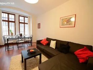 Prodej bytu 2+1, Praha - Malá Strana, Zborovská, 65 m2