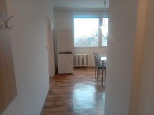 Pronájem bytu 2+kk, Ústí nad Labem, Žukovova, 36 m2