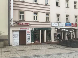 Pronájem kanceláře, Karlovy Vary, T. G. Masaryka, 42 m2